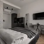 Apartio Apartment *